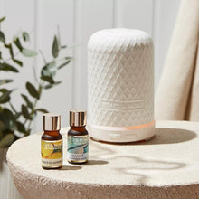 Load image into Gallery viewer, Heart &amp; Home Essential Oil for burner/diffuser - Sea Salt and Coconut