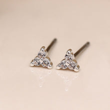 Load image into Gallery viewer, POM Silver plated triple star and triangle studs/earrings set
