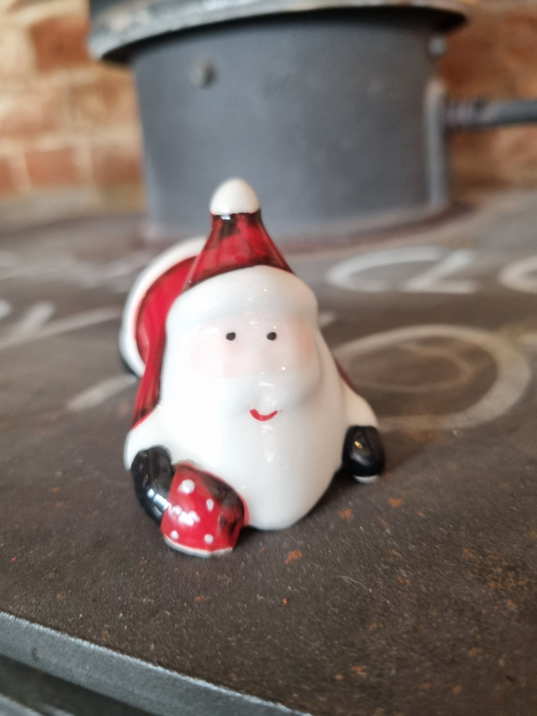 Ceramic laying down santa Christmas Decoration/Ornament