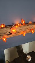 Load image into Gallery viewer, 9.8ft Battery operated 30 LED light up Artifical Autum/Autumnal Leaf Garland decoration