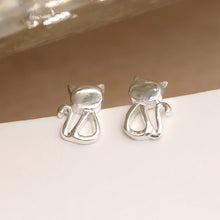 Load image into Gallery viewer, POM Sterling Silver Cat studs earrings