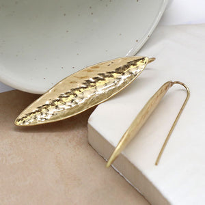 POM Elegant gold long leaf earrings