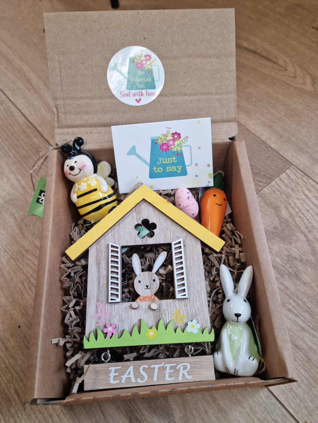 Hamper in a box - Happy Easter gift