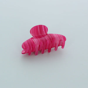 Millie Mae Barley sugar claw hair clip - pink